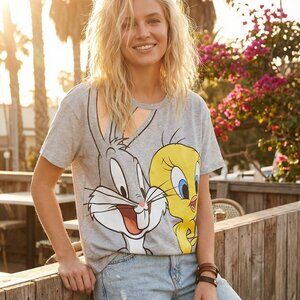 Looney Tunes Bugs Bunny & Tweety Bird T-Shirt Women Size XL Gray W/Graphics Soft